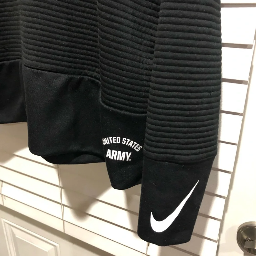 Nike Hoodie - Picture 4 of 7
